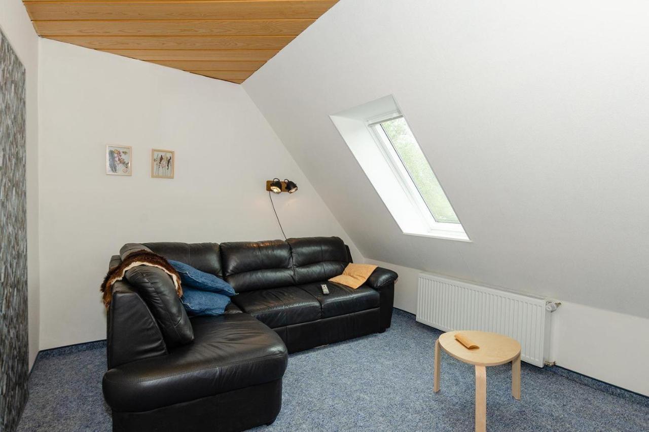 Ferienwohnung-Auf-Ruegen-Fuer-3-Erwachsene-Und-1-Kind-In-Schaprode-Zi6 Dış mekan fotoğraf