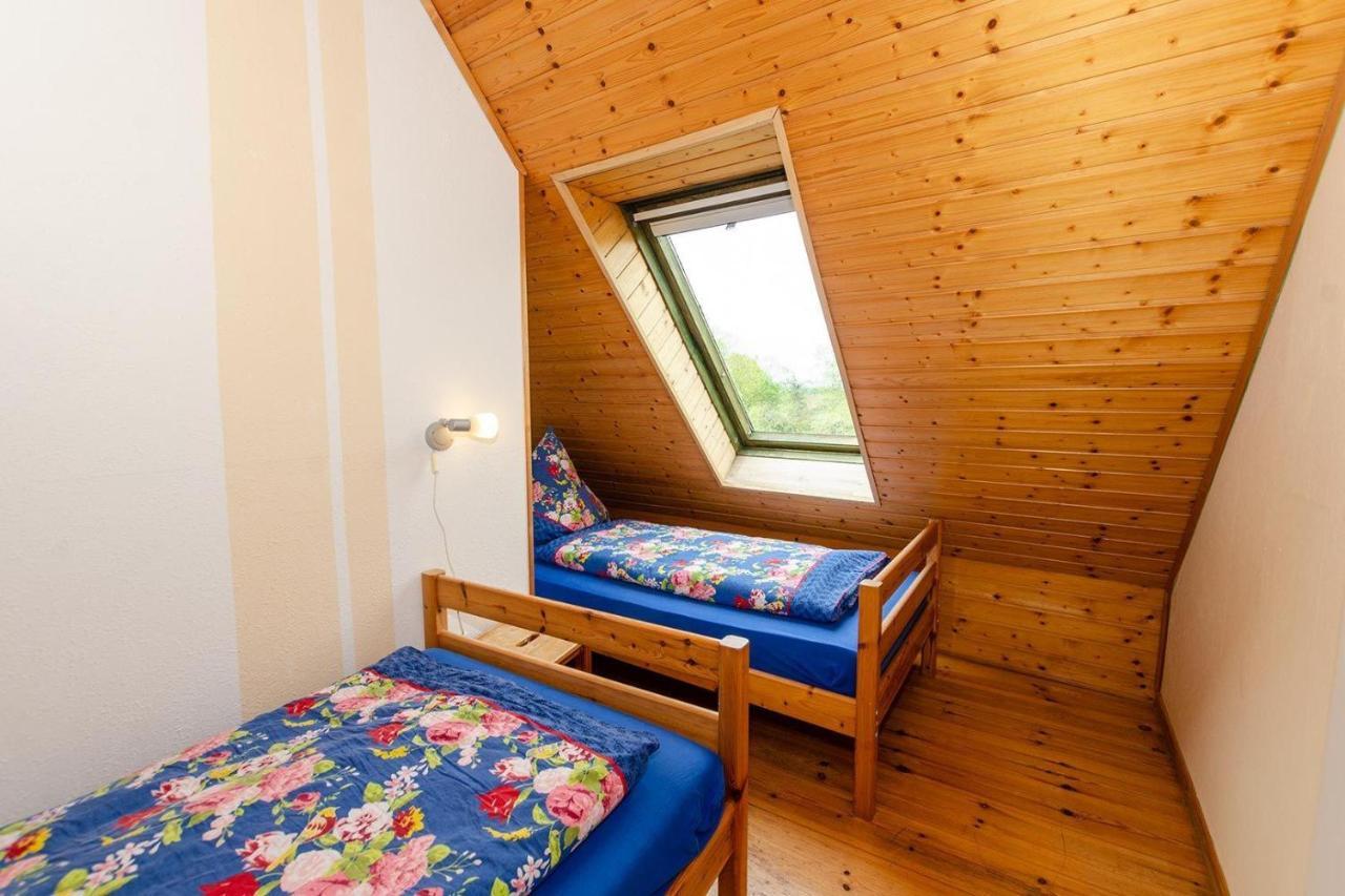Ferienwohnung-Auf-Ruegen-Fuer-3-Erwachsene-Und-1-Kind-In-Schaprode-Zi6 Dış mekan fotoğraf