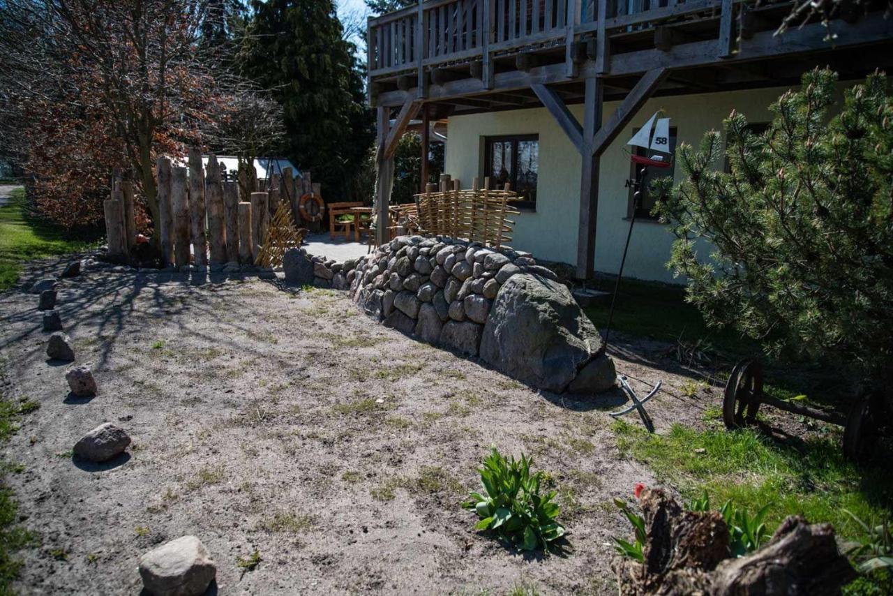 Ferienwohnung-Auf-Ruegen-Fuer-3-Erwachsene-Und-1-Kind-In-Schaprode-Zi6 Dış mekan fotoğraf